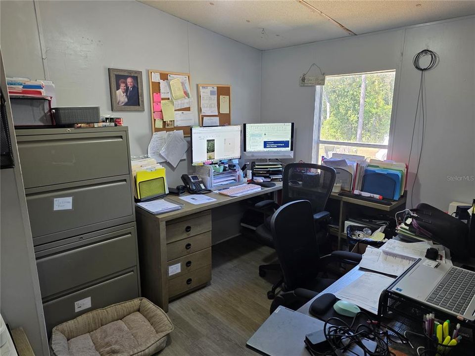 For Sale: $179,000 (3 beds, 2 baths, 1152 Square Feet)