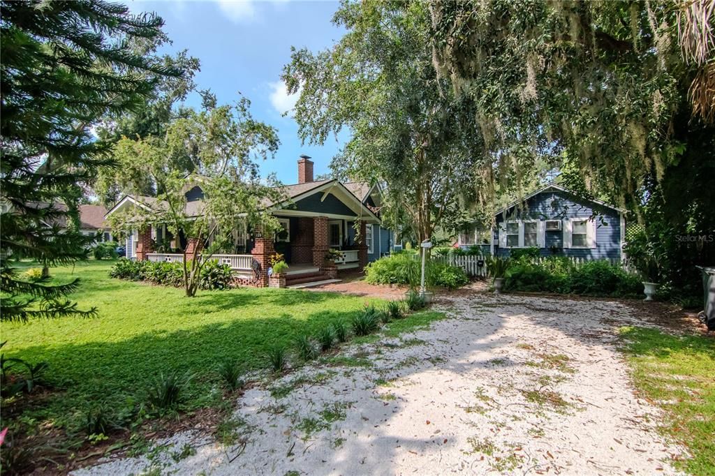 待售: $450,000 (3 贝兹, 0 浴室, 2146 平方英尺)