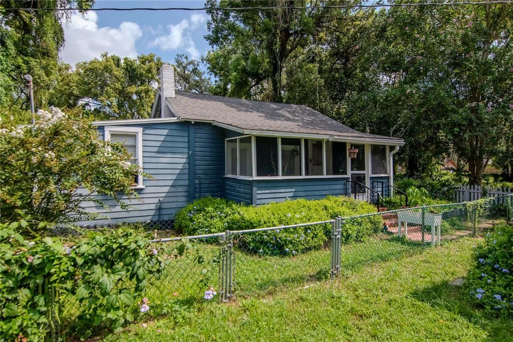 待售: $450,000 (3 贝兹, 0 浴室, 2146 平方英尺)