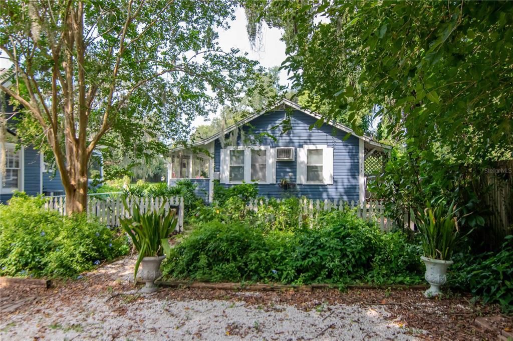 待售: $450,000 (3 贝兹, 0 浴室, 2146 平方英尺)