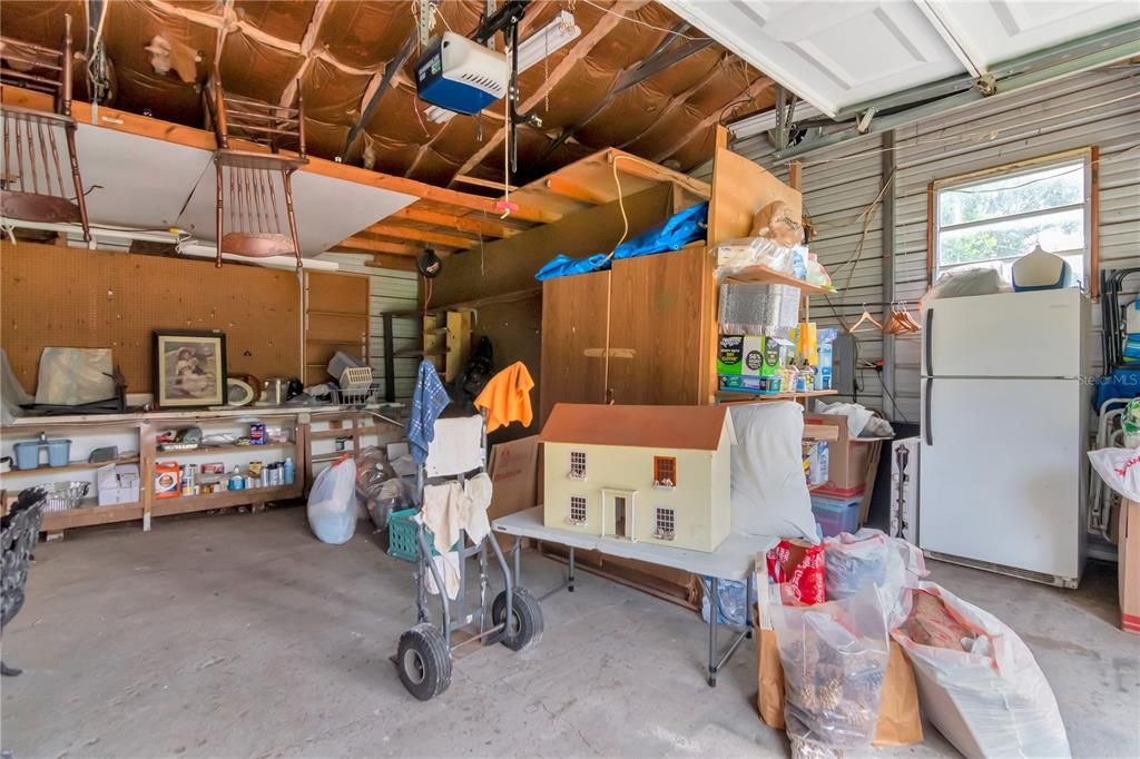 待售: $450,000 (3 贝兹, 0 浴室, 2146 平方英尺)