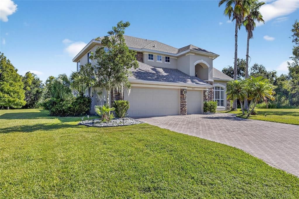 En Venta: $899,900 (4 camas, 3 baños, 3377 Pies cuadrados)