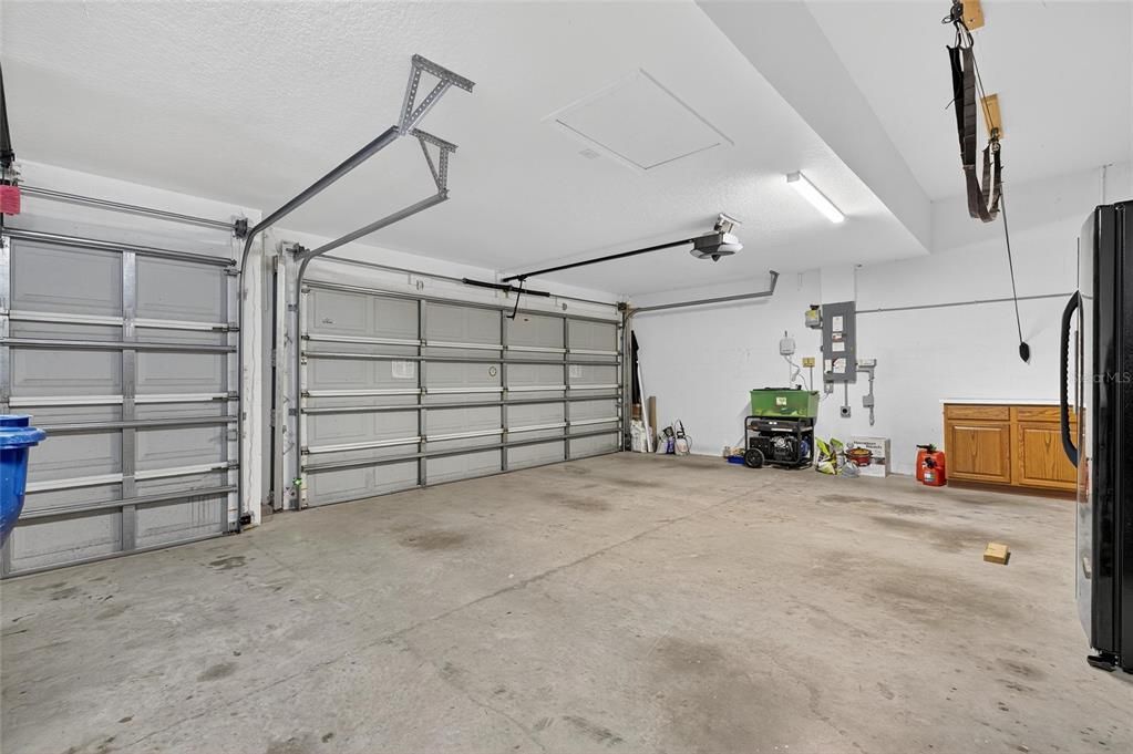 En Venta: $899,900 (4 camas, 3 baños, 3377 Pies cuadrados)