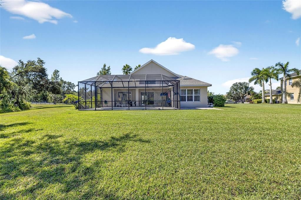 En Venta: $899,900 (4 camas, 3 baños, 3377 Pies cuadrados)