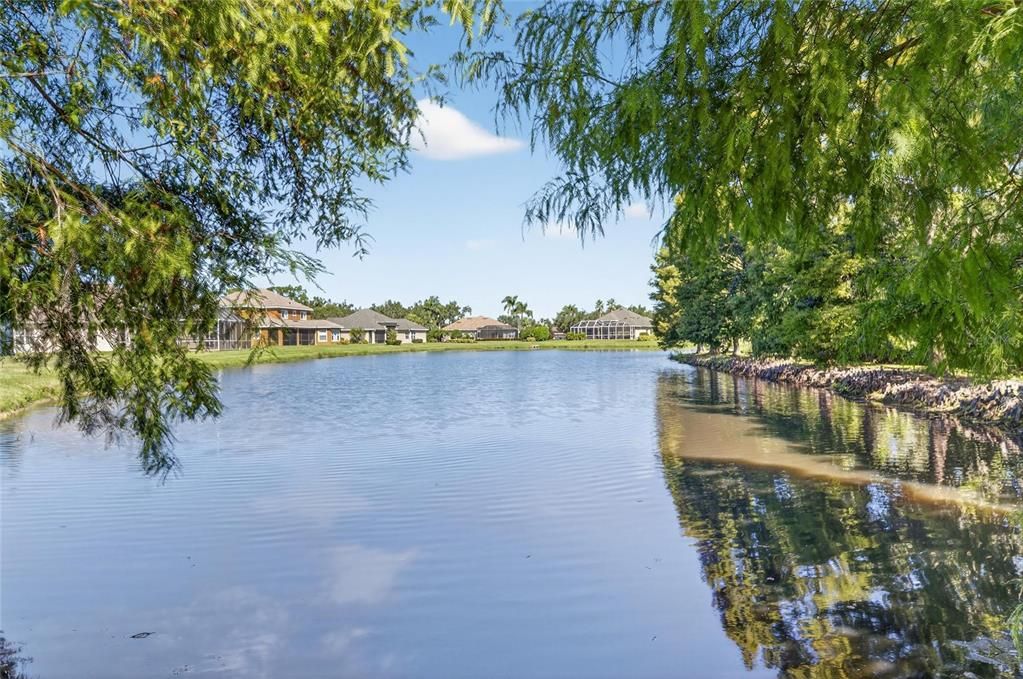 En Venta: $899,900 (4 camas, 3 baños, 3377 Pies cuadrados)