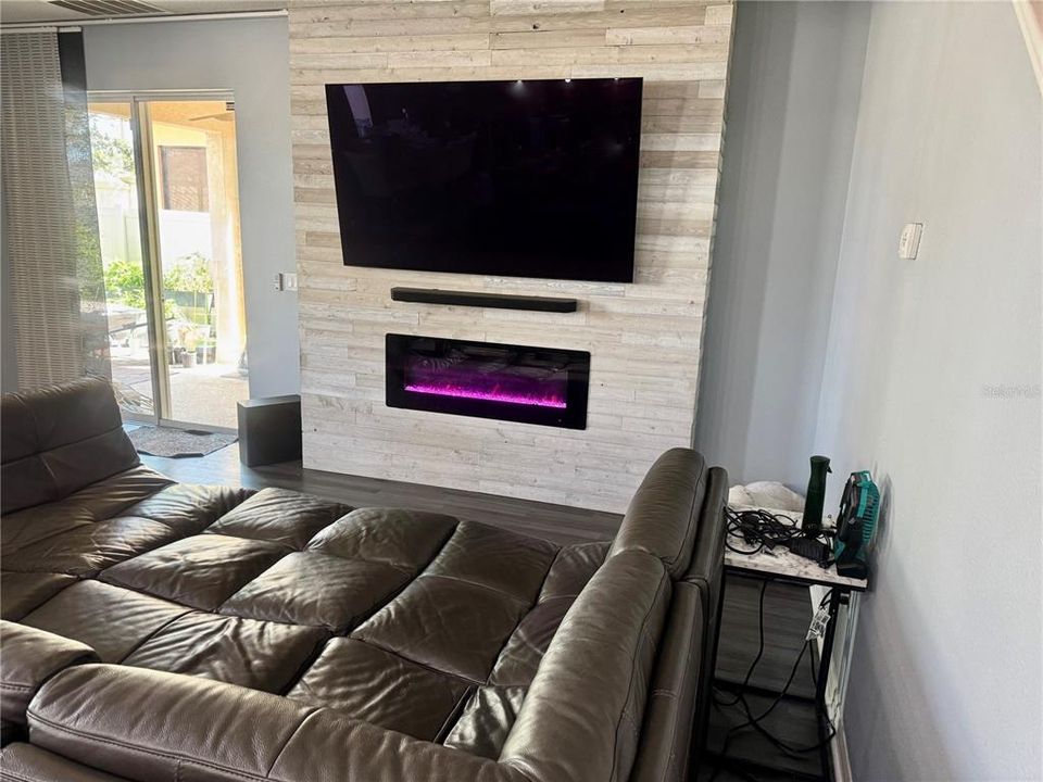 En Venta: $517,500 (5 camas, 2 baños, 3092 Pies cuadrados)