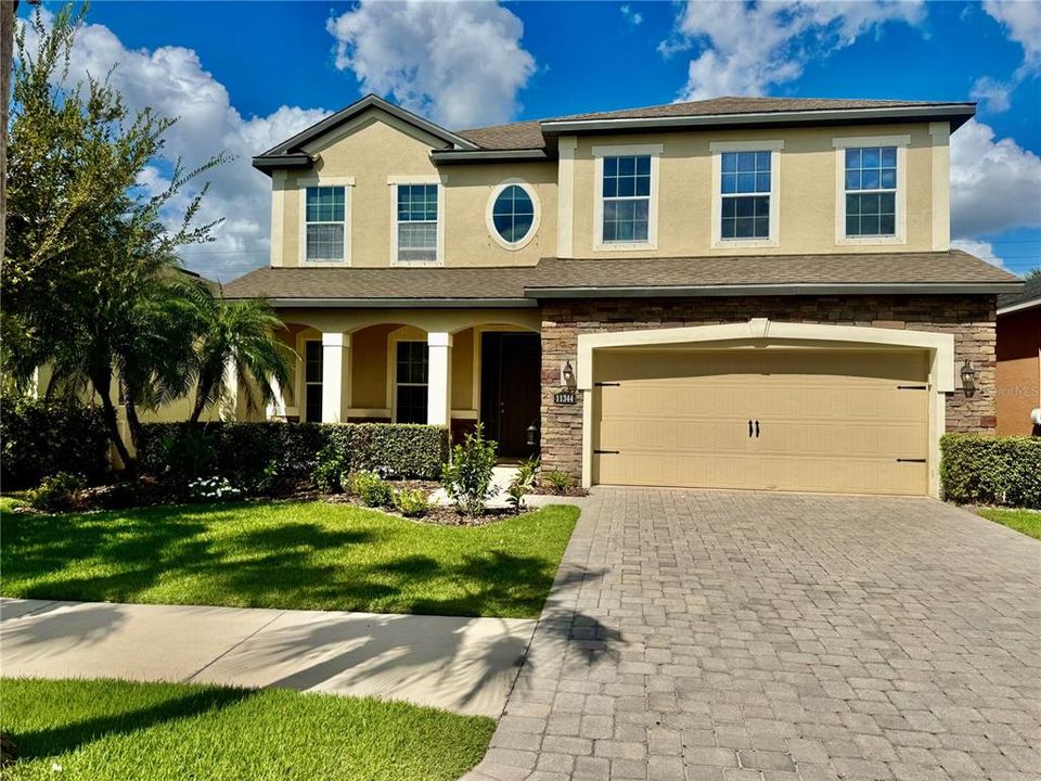 En Venta: $517,500 (5 camas, 2 baños, 3092 Pies cuadrados)