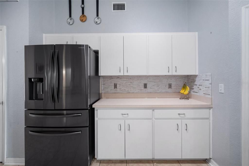 На продажу: $350,000 (3 спален, 2 ванн, 1838 Квадратных фут)