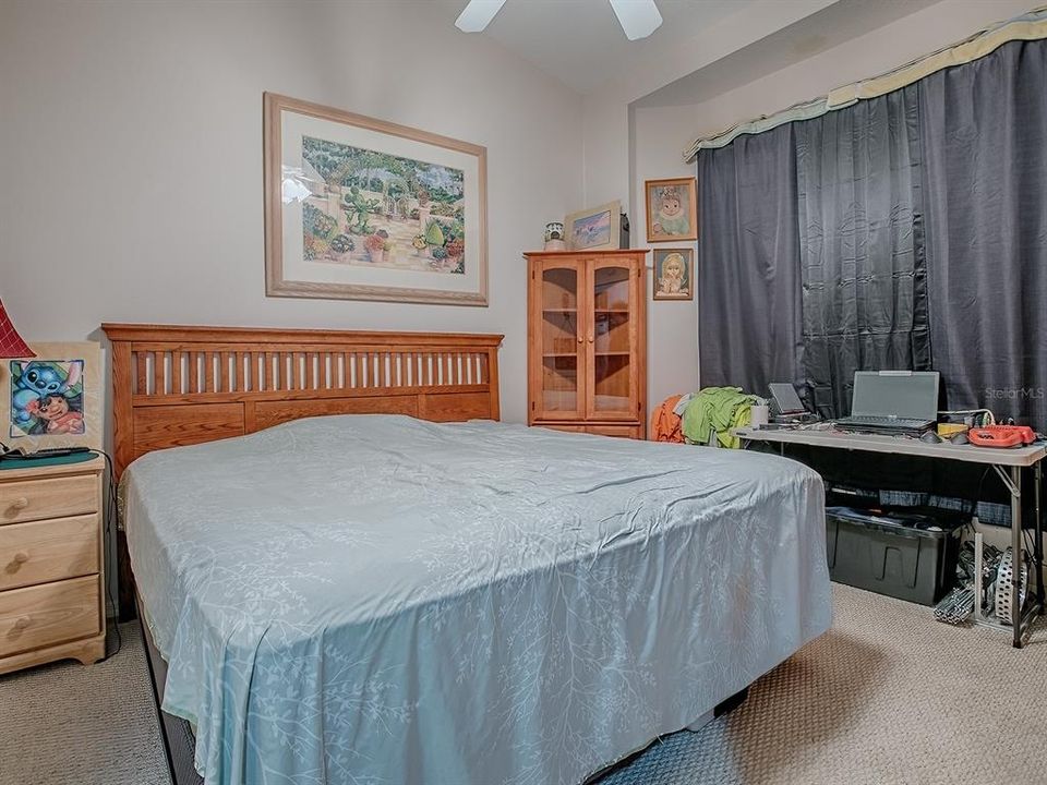 For Sale: $287,000 (2 beds, 2 baths, 1162 Square Feet)