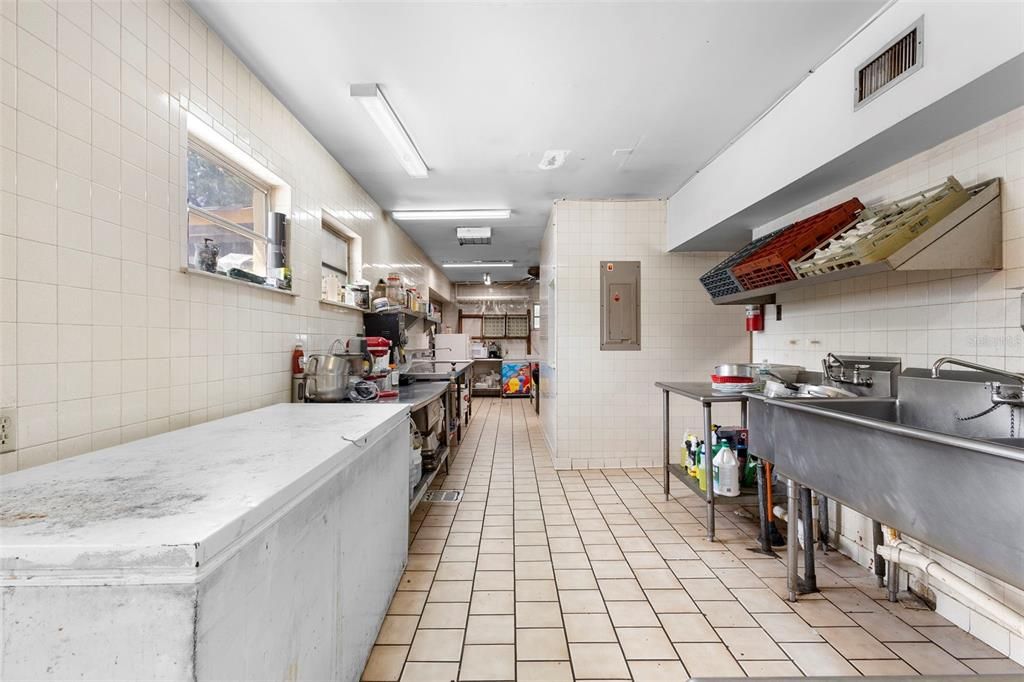 待售: $3,150,000 (0 贝兹, 0 浴室, 5435 平方英尺)