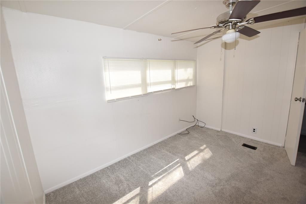 For Rent: $1,275 (2 beds, 2 baths, 720 Square Feet)