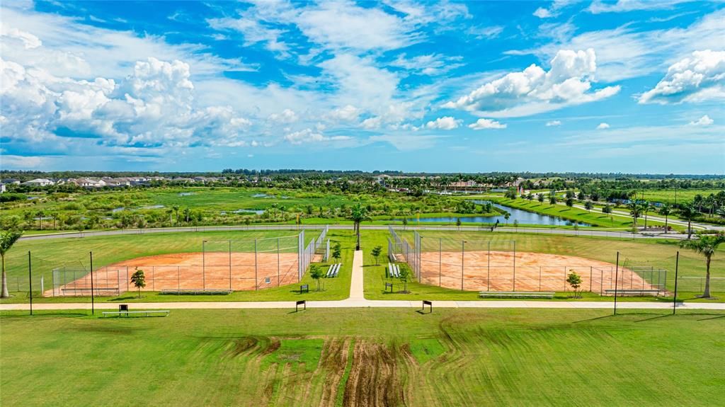 For Rent: $3,600 (4 beds, 3 baths, 2582 Square Feet)