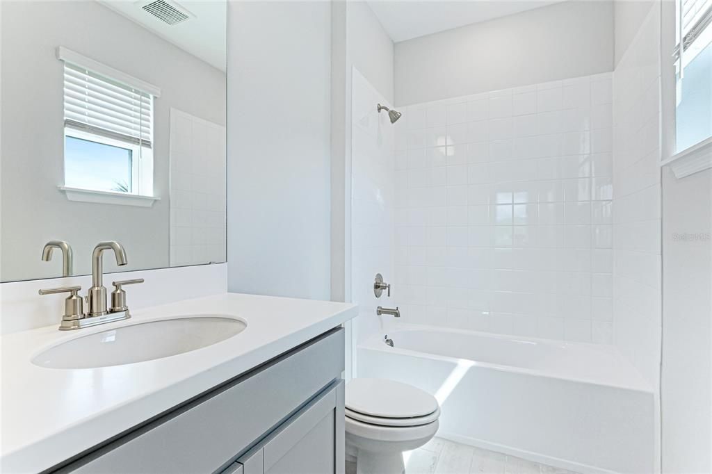 For Rent: $3,600 (4 beds, 3 baths, 2582 Square Feet)