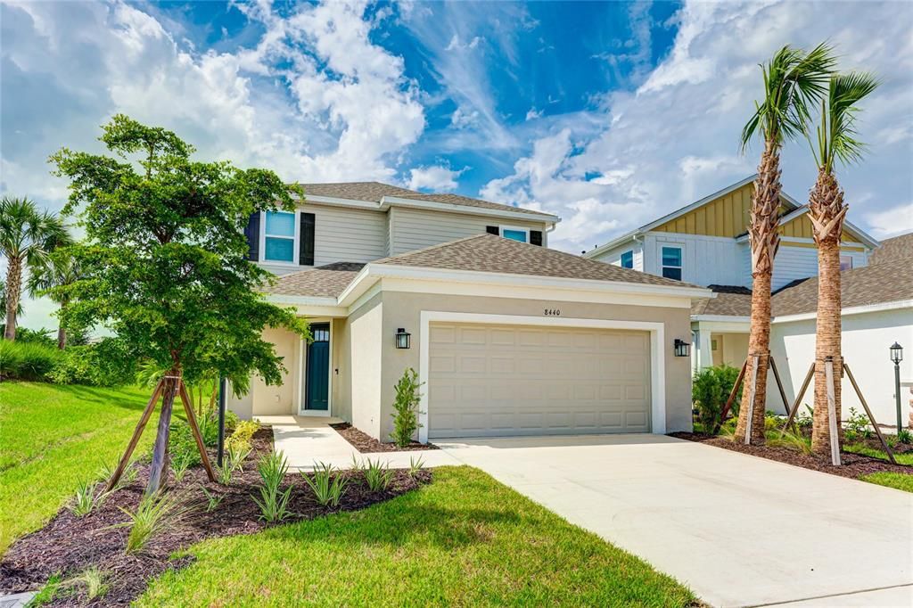 For Rent: $3,600 (4 beds, 3 baths, 2582 Square Feet)