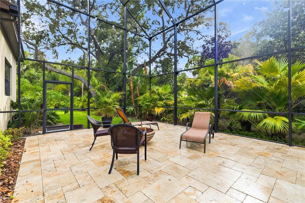 For Sale: $2,749,900 (6 beds, 5 baths, 8506 Square Feet)
