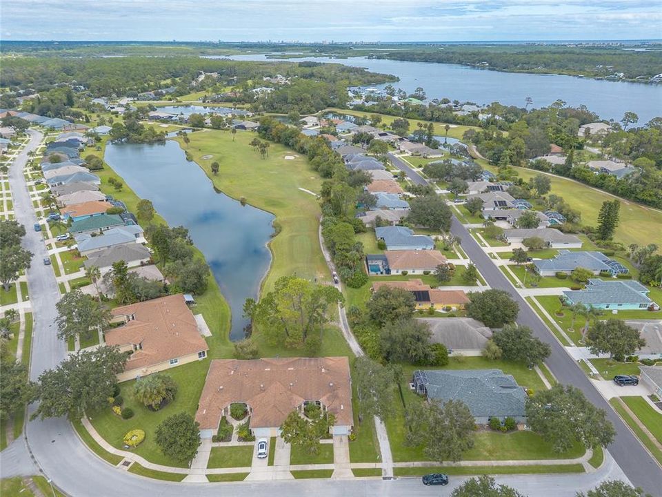 待售: $319,000 (2 贝兹, 2 浴室, 1066 平方英尺)