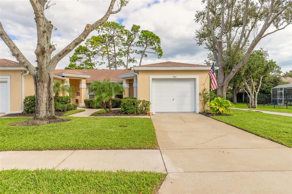 待售: $319,000 (2 贝兹, 2 浴室, 1066 平方英尺)