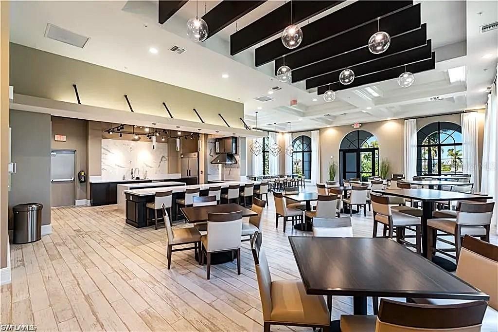 待售: $392,000 (3 贝兹, 2 浴室, 1788 平方英尺)