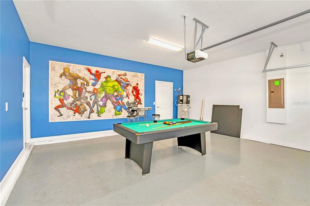 For Sale: $670,000 (8 beds, 5 baths, 3909 Square Feet)