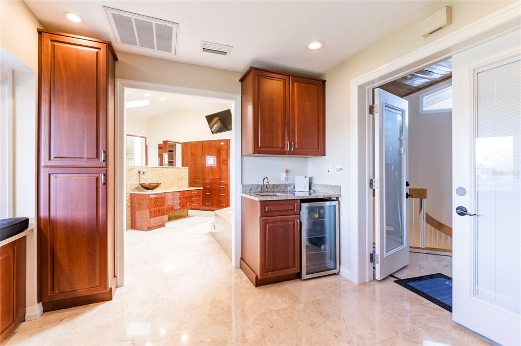 En Venta: $8,000,000 (6 camas, 8 baños, 11994 Pies cuadrados)