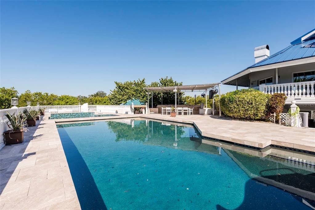 En Venta: $8,000,000 (6 camas, 8 baños, 11994 Pies cuadrados)