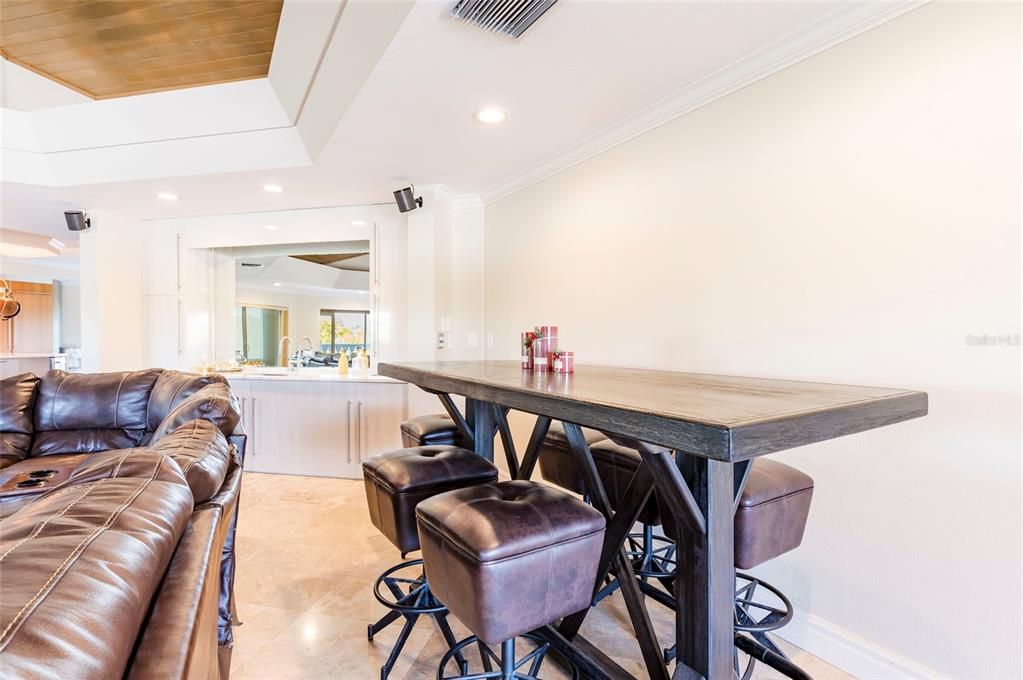 En Venta: $8,000,000 (6 camas, 8 baños, 11994 Pies cuadrados)