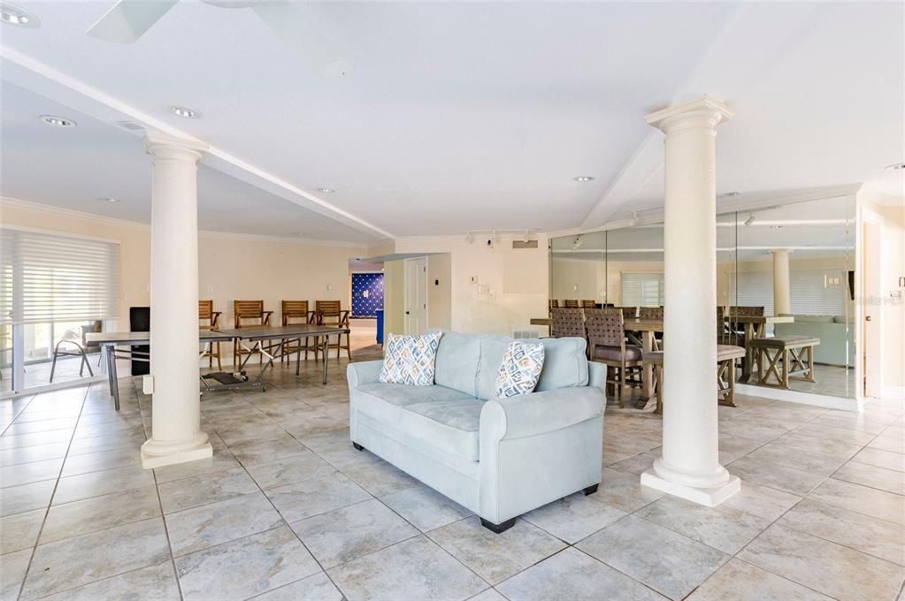 En Venta: $8,000,000 (6 camas, 8 baños, 11994 Pies cuadrados)