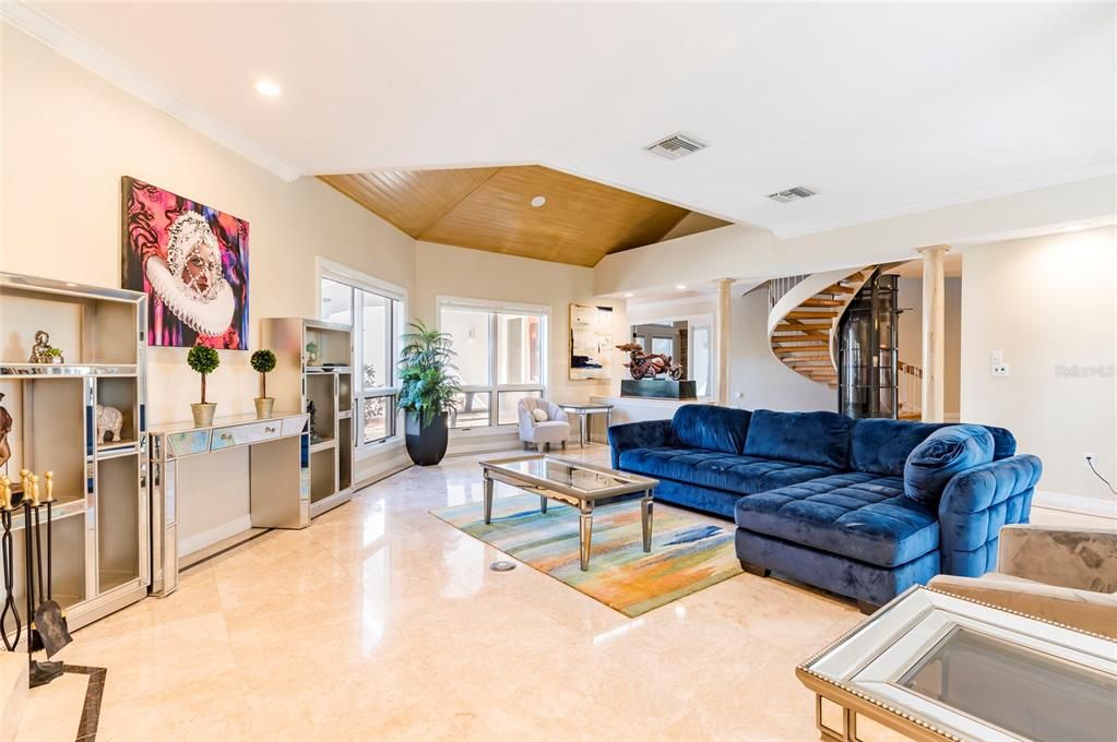 En Venta: $8,000,000 (6 camas, 8 baños, 11994 Pies cuadrados)