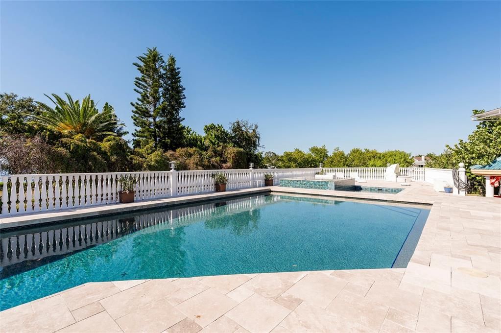 En Venta: $8,000,000 (6 camas, 8 baños, 11994 Pies cuadrados)