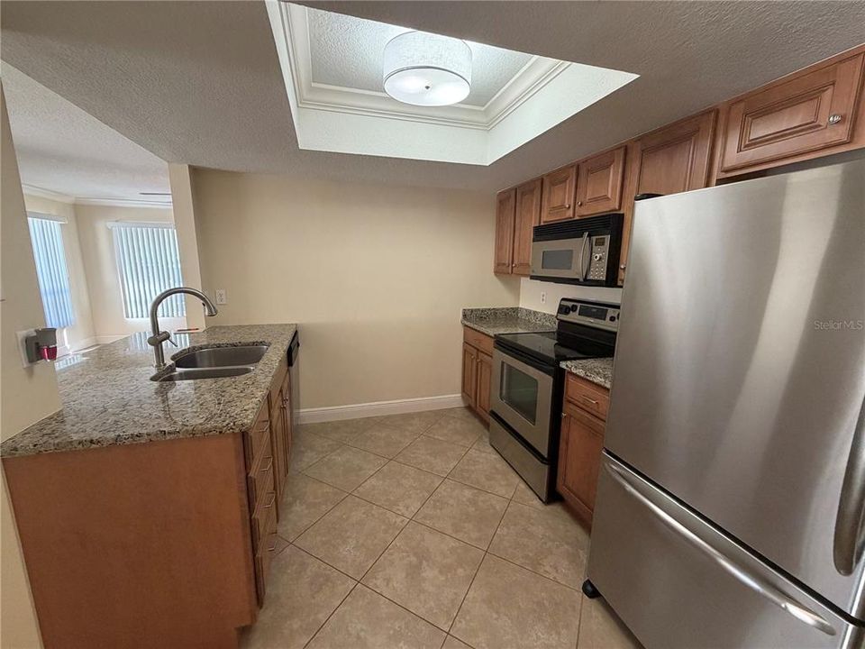 For Rent: $1,900 (2 beds, 2 baths, 1024 Square Feet)