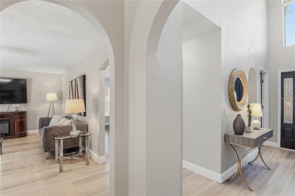 Activo con contrato: $525,000 (4 camas, 2 baños, 2192 Pies cuadrados)