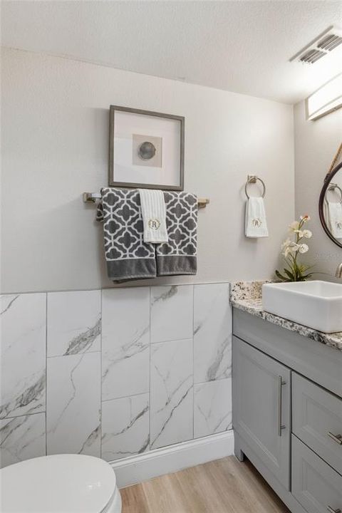 Activo con contrato: $525,000 (4 camas, 2 baños, 2192 Pies cuadrados)