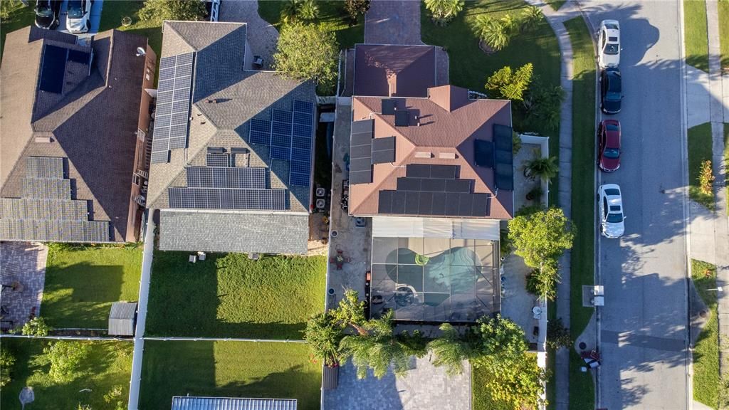 Activo con contrato: $525,000 (4 camas, 2 baños, 2192 Pies cuadrados)