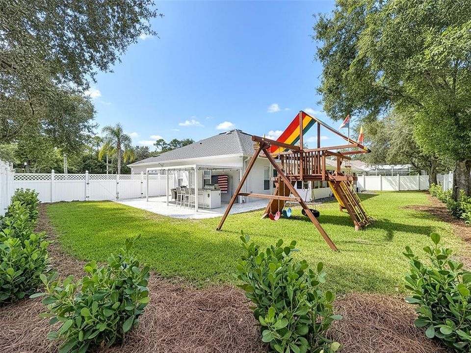 待售: $759,900 (4 贝兹, 3 浴室, 2785 平方英尺)