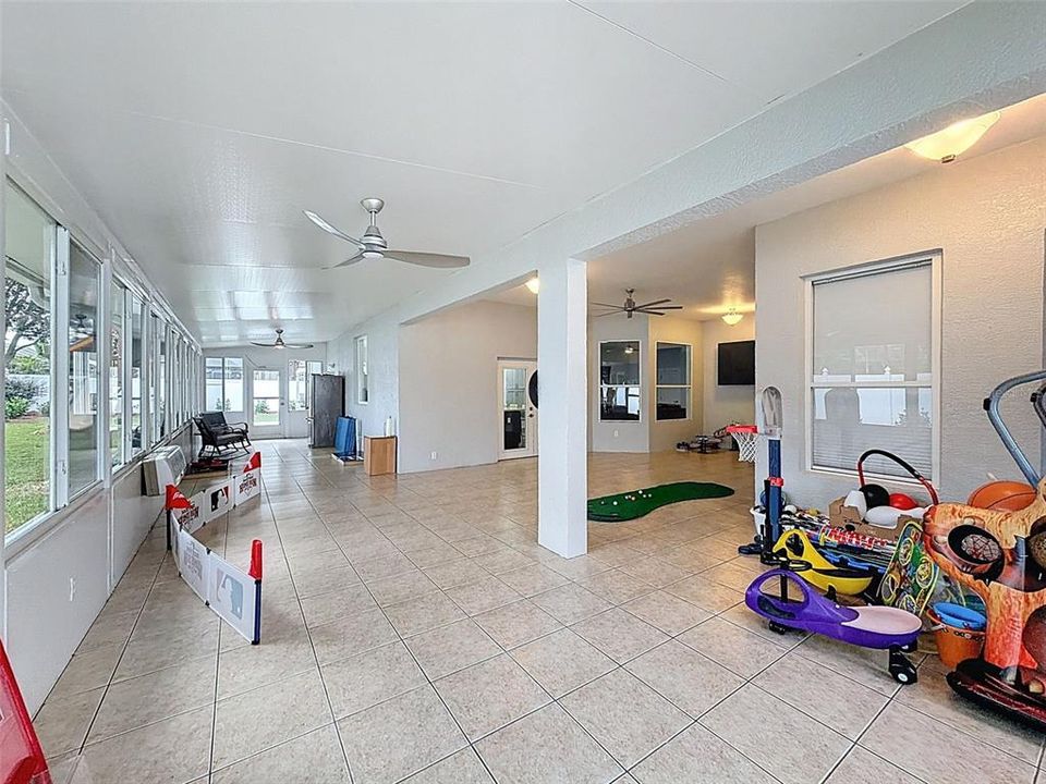 待售: $759,900 (4 贝兹, 3 浴室, 2785 平方英尺)