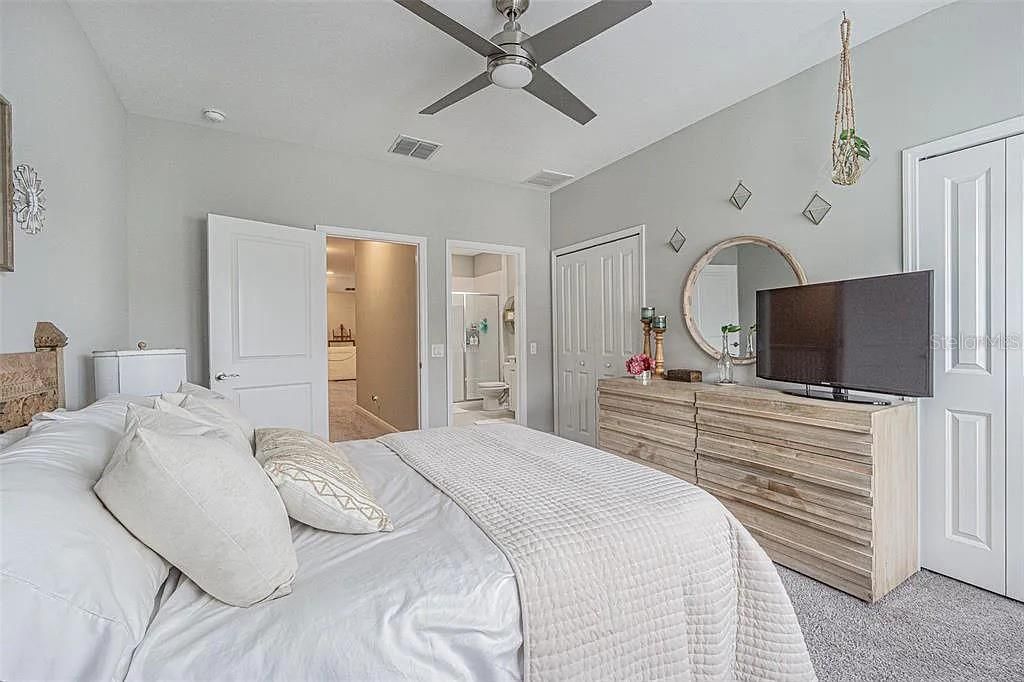 В аренду: $2,695 (2 спален, 2 ванн, 1571 Квадратных фут)