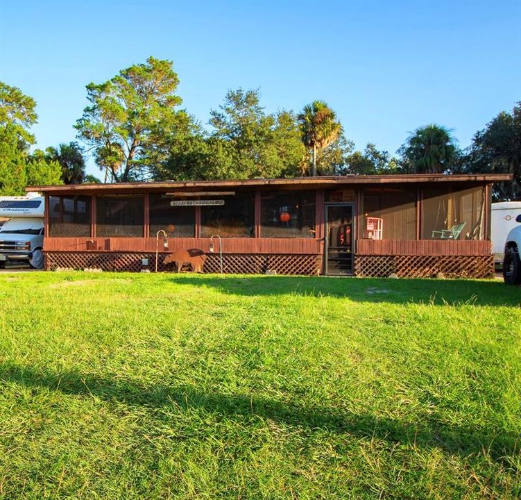 На продажу: $229,000 (3 спален, 2 ванн, 1248 Квадратных фут)