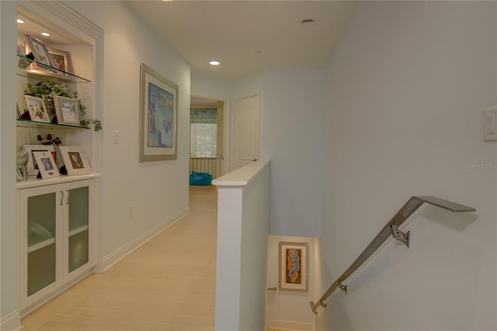 待售: $1,099,000 (2 贝兹, 2 浴室, 1619 平方英尺)