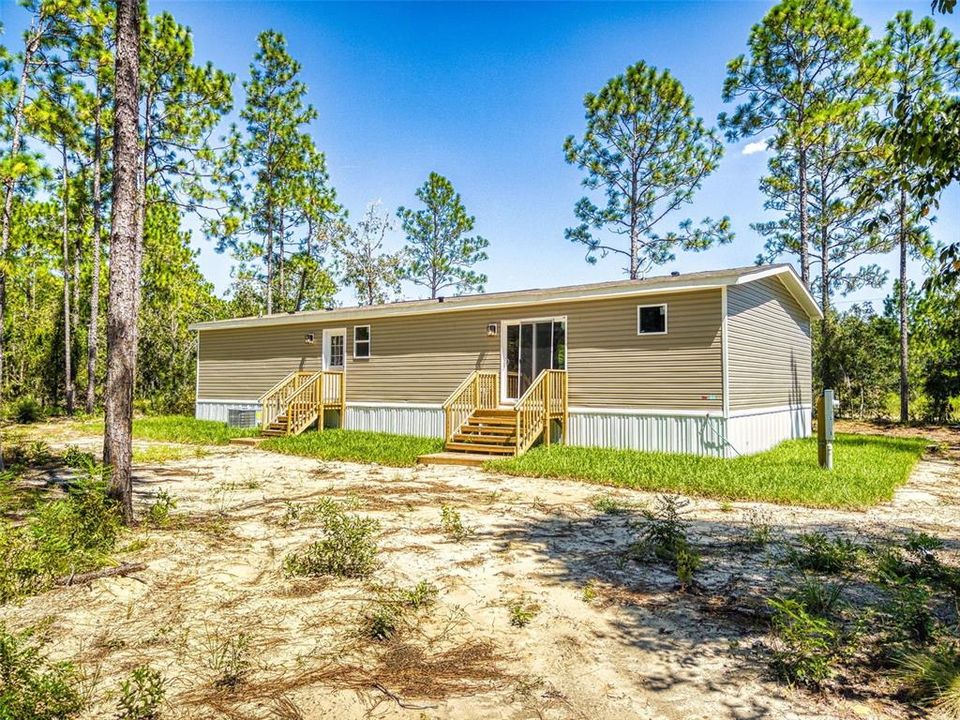 For Sale: $237,900 (4 beds, 2 baths, 1580 Square Feet)