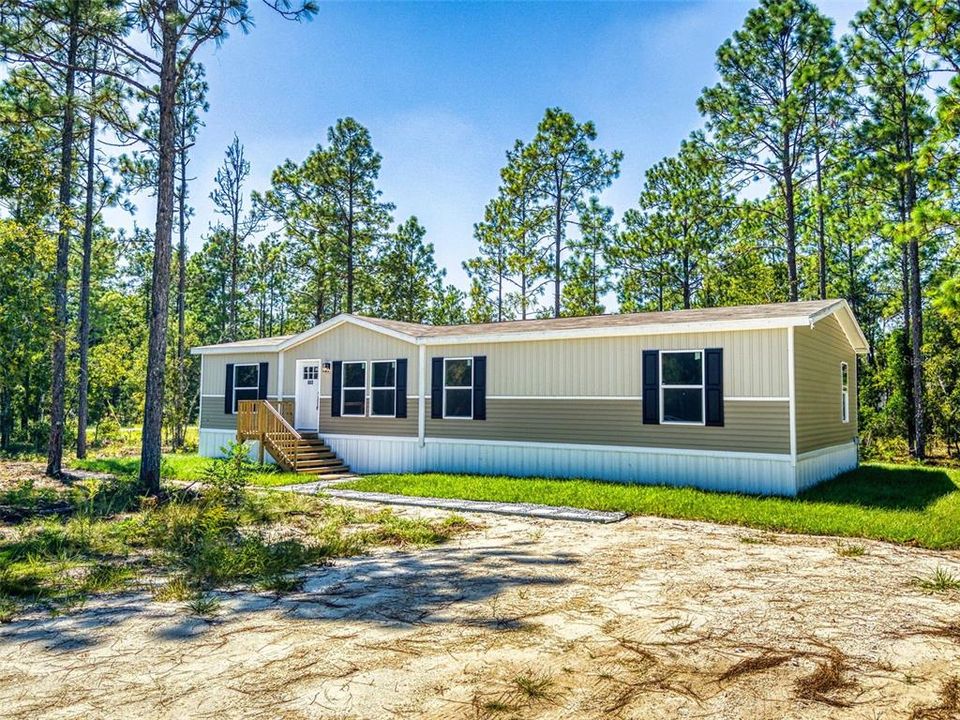 For Sale: $237,900 (4 beds, 2 baths, 1580 Square Feet)