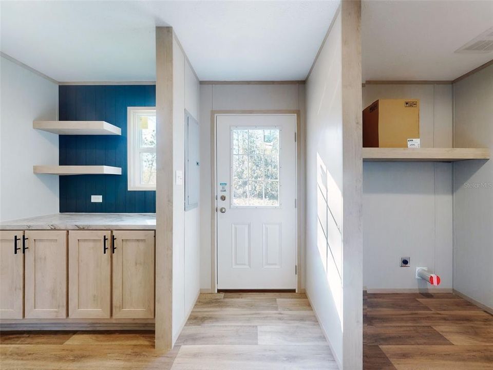 For Sale: $237,900 (4 beds, 2 baths, 1580 Square Feet)