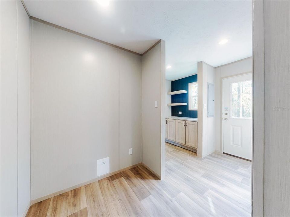 For Sale: $237,900 (4 beds, 2 baths, 1580 Square Feet)