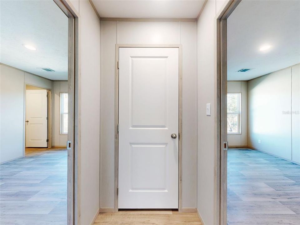 For Sale: $237,900 (4 beds, 2 baths, 1580 Square Feet)