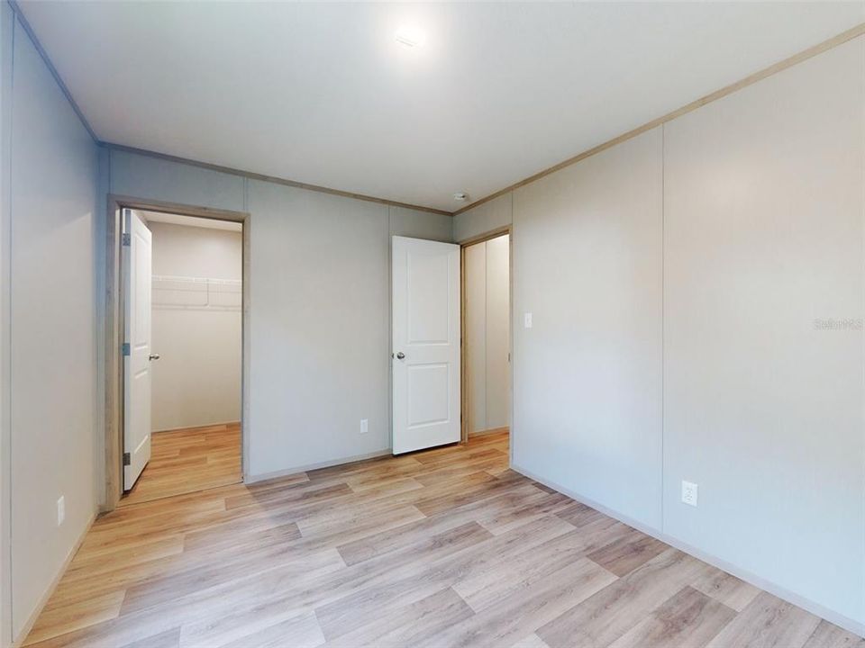 For Sale: $237,900 (4 beds, 2 baths, 1580 Square Feet)