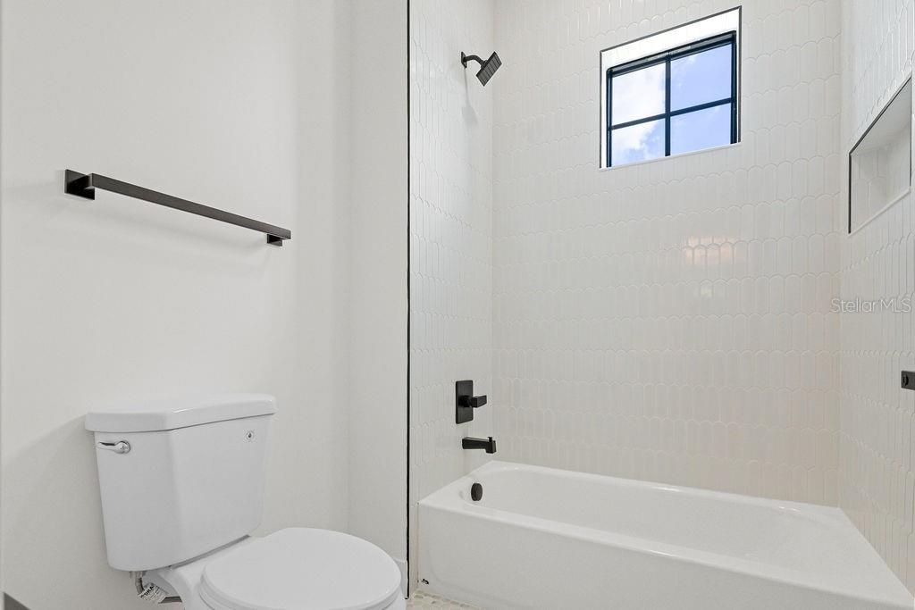 En Venta: $1,490,000 (5 camas, 4 baños, 3781 Pies cuadrados)