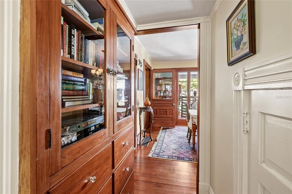 待售: $1,675,000 (7 贝兹, 8 浴室, 4552 平方英尺)