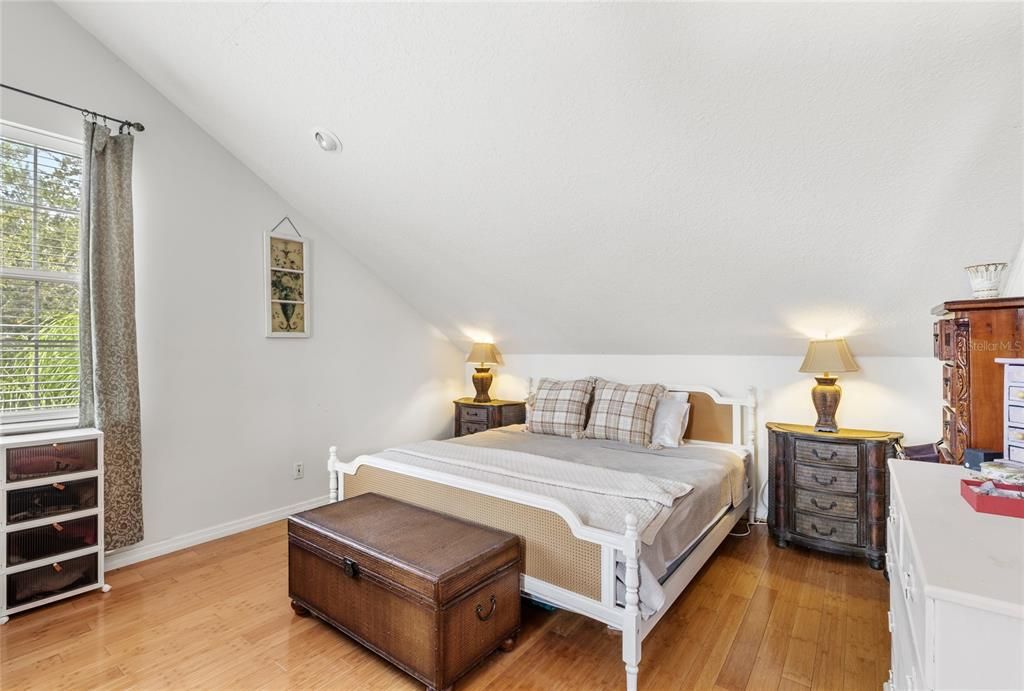 待售: $1,675,000 (7 贝兹, 8 浴室, 4552 平方英尺)