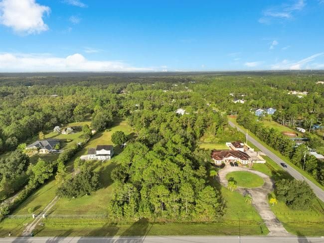 待售: $230,000 (2.17 acres)