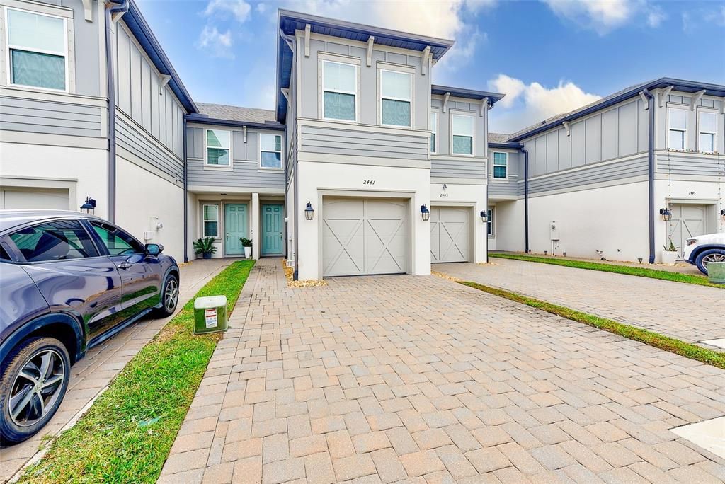 En Venta: $395,000 (2 camas, 2 baños, 1571 Pies cuadrados)