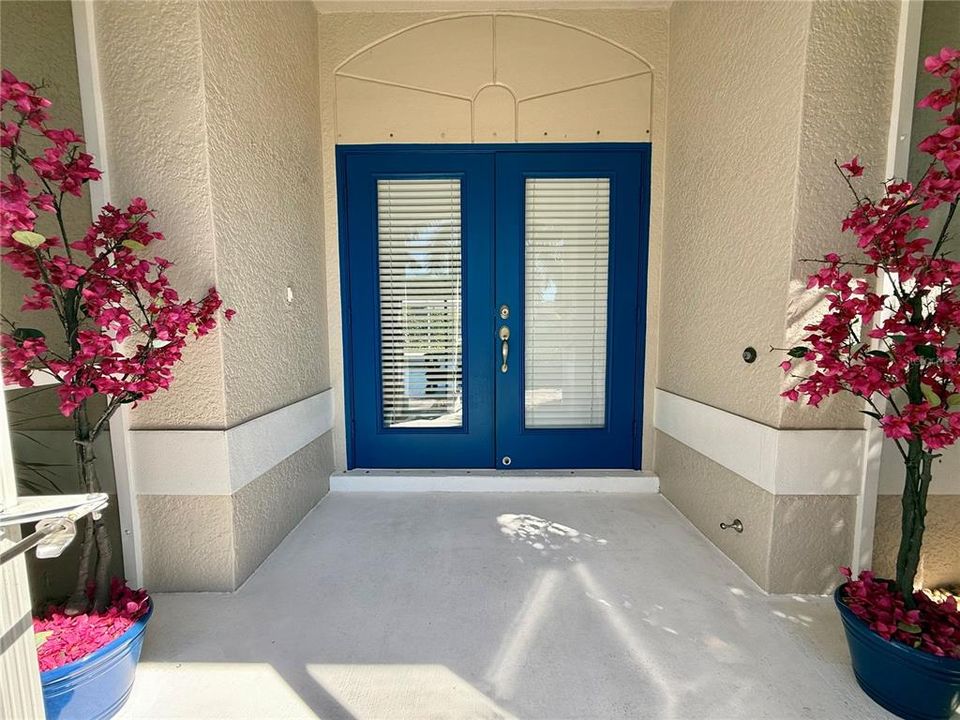 For Sale: $467,000 (3 beds, 2 baths, 1819 Square Feet)